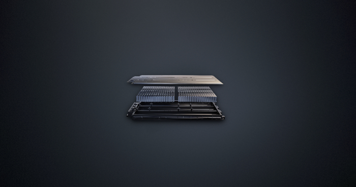 第一代光年固态电池 图片来源：智己汽车