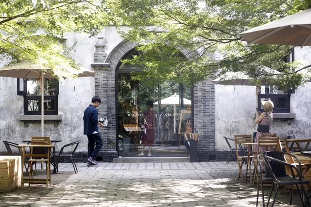 深藏于枫泾古镇古巷内的蔡以台读书楼，经过修缮后再现芳华。 李茂君 摄