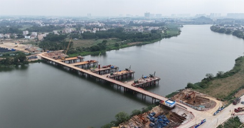 国道g207鉴江大桥水中桩基首桩浇筑完成|鉴江|桩基|国道_新浪新闻