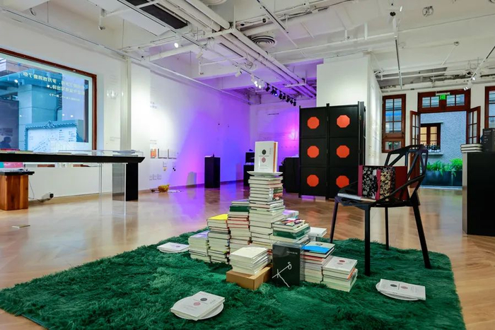 展览主视觉元素随处可见