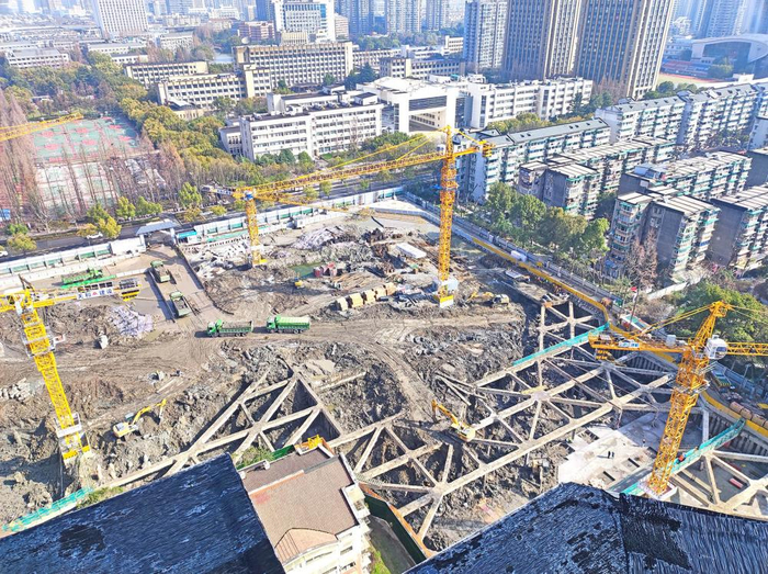 浙工新村城市危旧房有机更新（试点）项目施工现场图。 图片由浙江省住建厅提供