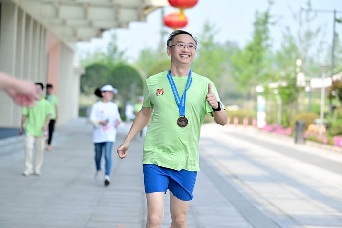 肿瘤防治健康跑。医院供图