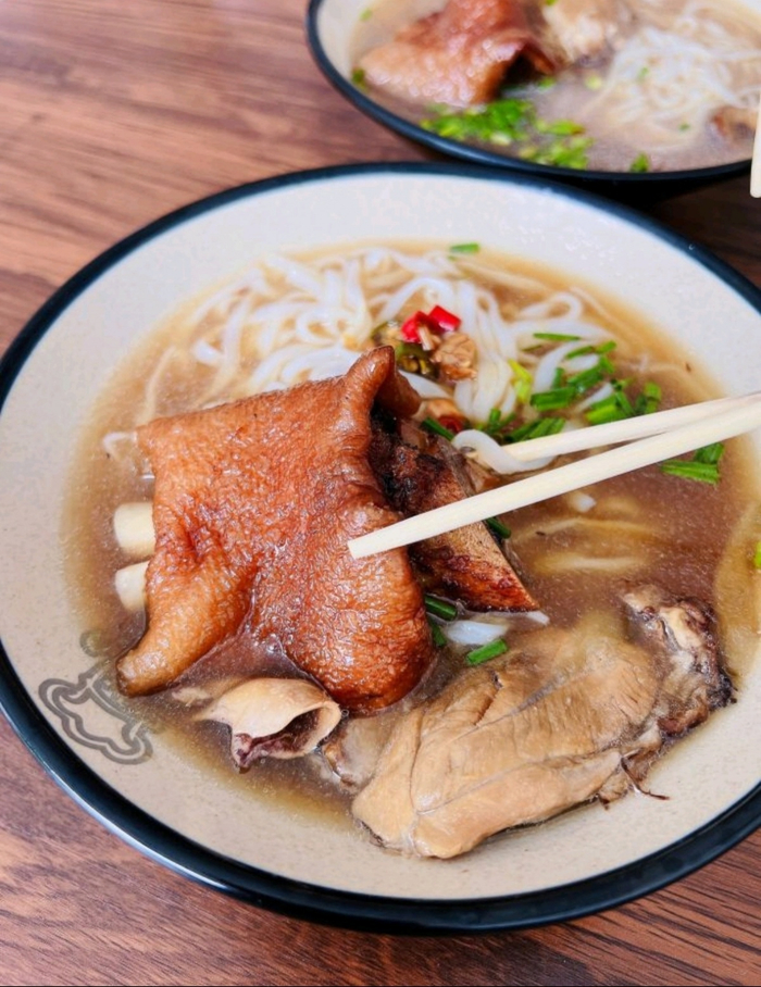 红豆网友 回看 摄