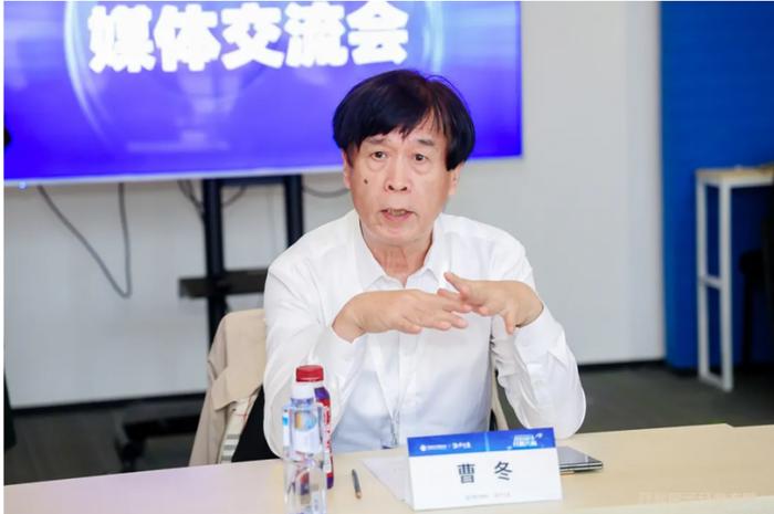 中国智能终端操作系统产业联盟秘书长曹冬
