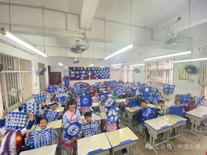 今日关工事③|关工委|工事|小学_新浪新闻