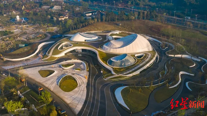 ▲成都世园会主会场植物馆 摄影：郭磊