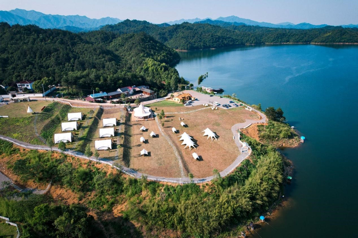 方塘星空露营基地