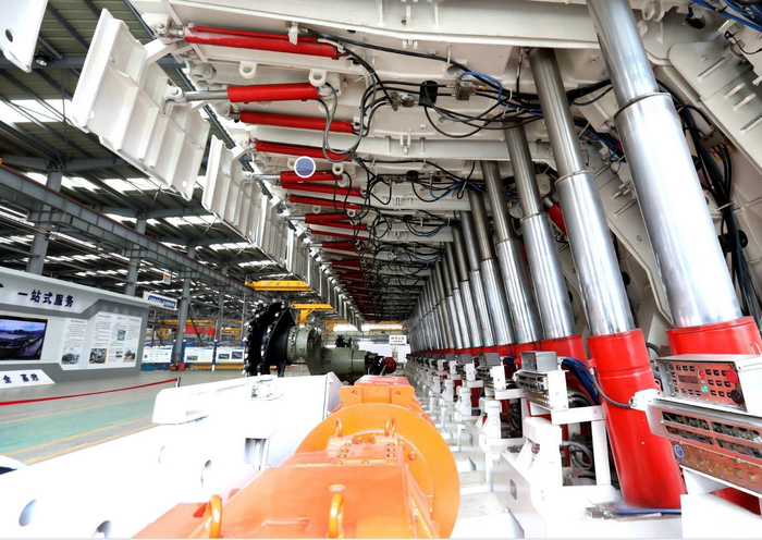 誉能集团旗下贵州盘誉泰合机械有限公司的煤矿设备制造