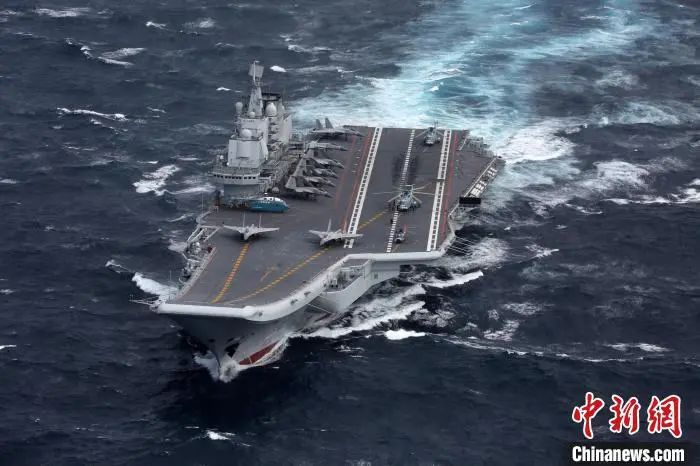 人民海军,生日快乐!