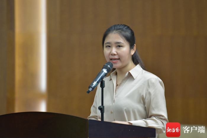 2024首届海南环岛摩托车文化旅游嘉年华活动介绍。记者 陈卫东摄