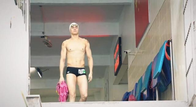 恢复训练的孙杨 视频截图