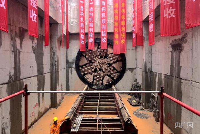池州市首个采用盾构法施工的秋浦河隧道专项工程（央广网发 袁健摄）