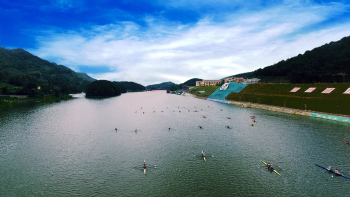卧龙湖景区