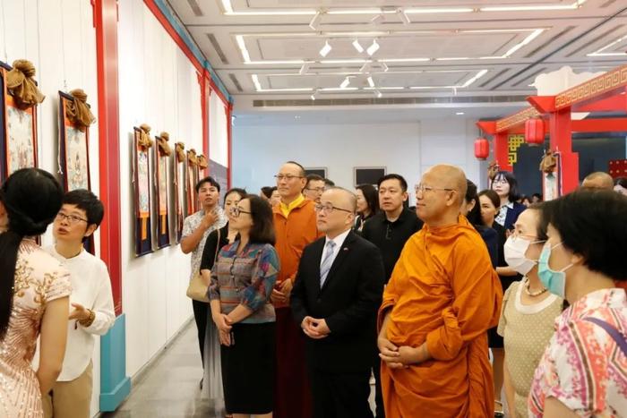 驻泰国使馆公使吴志武出席“一眼千年——唐卡绘画中的一带一路诸国风貌”艺术展