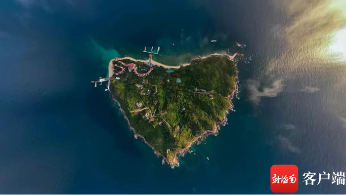 资料图：蜈支洲岛美景。