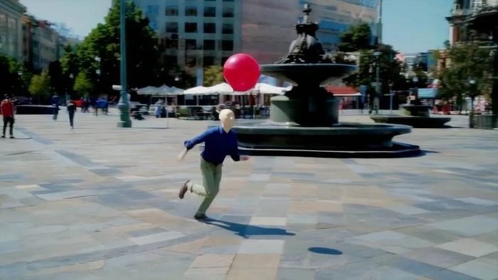 成片（上）和SORA生成视频原片（下）