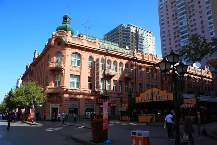 　　哈尔滨中央大街。