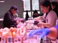 北京新发地市场节前蔬菜上市量加大 价格预计会进一步走低