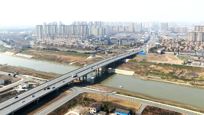 这是连接来安县汊河镇和南京市江北新区的汊河大桥（2023年3月2日摄，无人机照片）。新华社发（孙骏 摄）