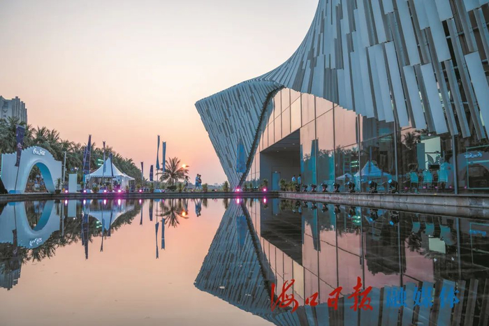 　　风景秀美的海口市国家帆船基地公共码头等你打卡。海口日报融媒体记者 石中华 摄