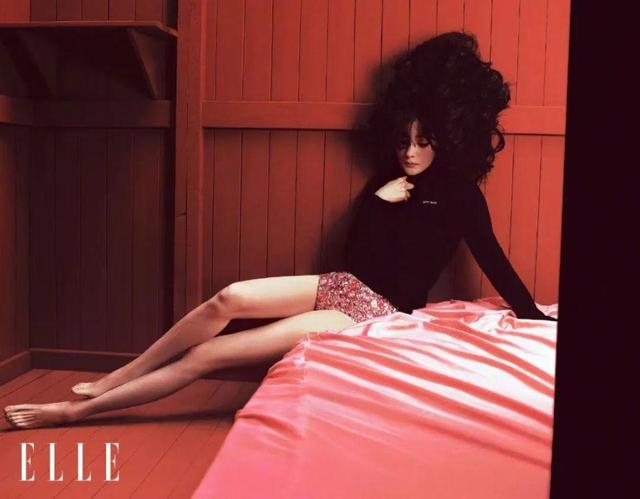图片来源：《elle》官方微博