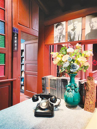 昆明东方书店汪曾祺书房。东方书店供图