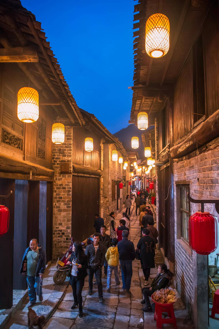 赤壁市羊楼洞古镇明清石板街。（湖北日报全媒记者 陈勇 摄）