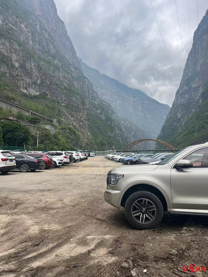 ▲古路村新开拓的停车场投入使用