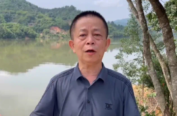 图说：黄建度老人。受访者供图（下同）