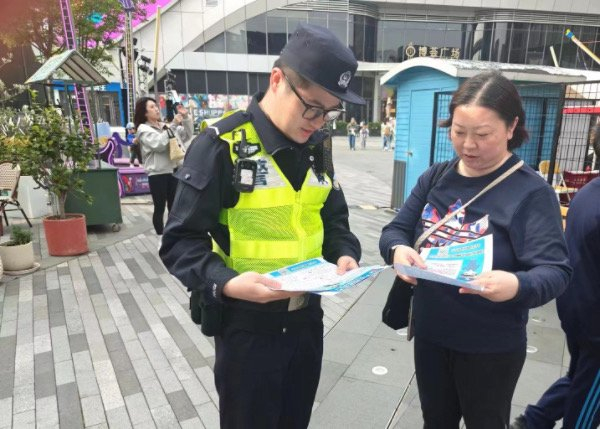 黄浦公安分局供图（下同）