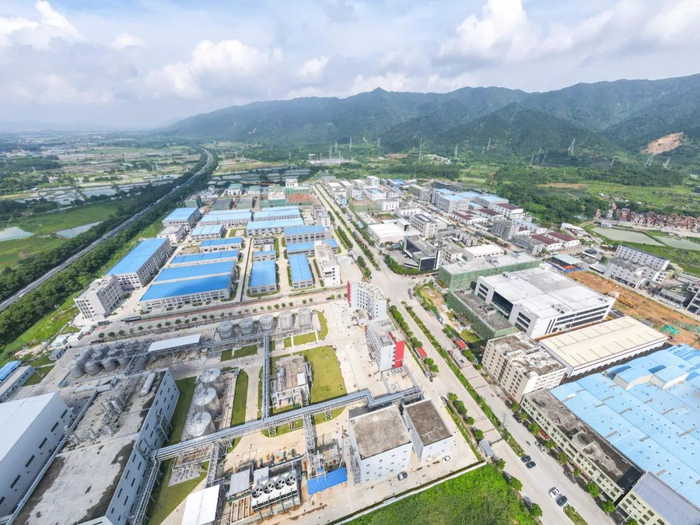 △位于肇庆金利高新区的精细化工基地。陈彦成 摄