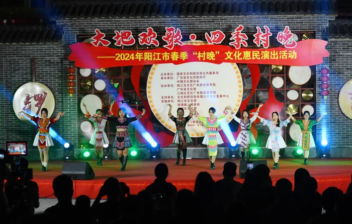 谭文强摄