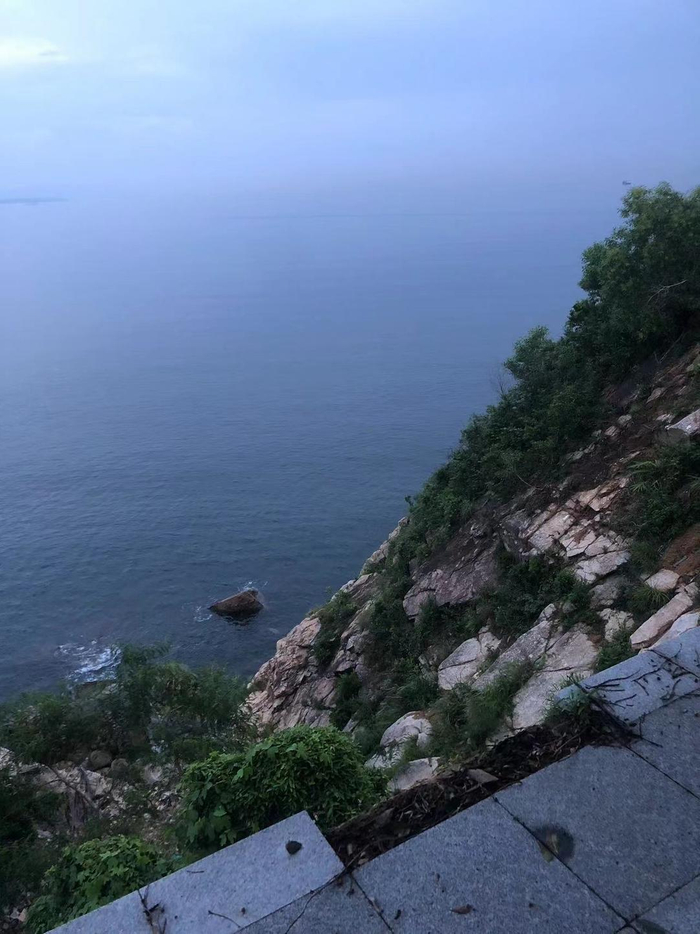 周慧家附近景致