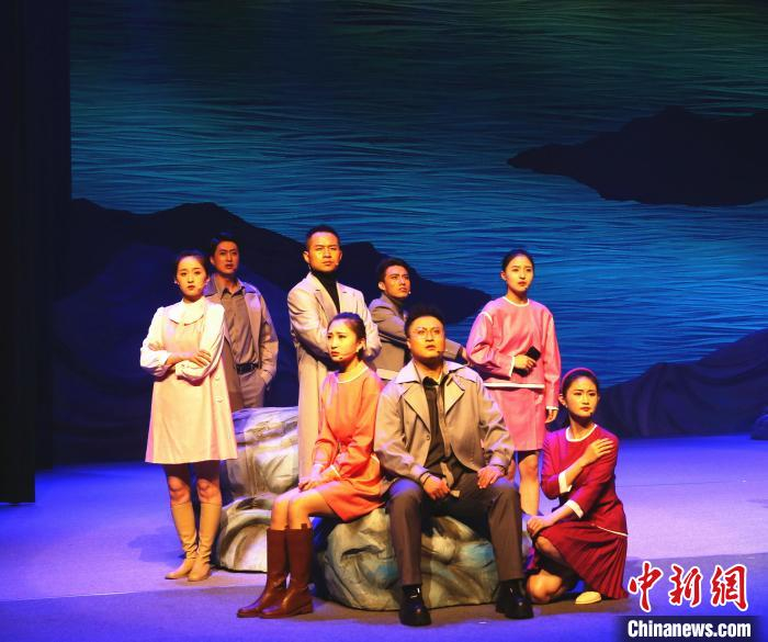  图为演出现场。肖继旺 摄