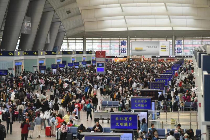 中国铁路北京局五一假期运输收官 北京三座火车站客发量创新高