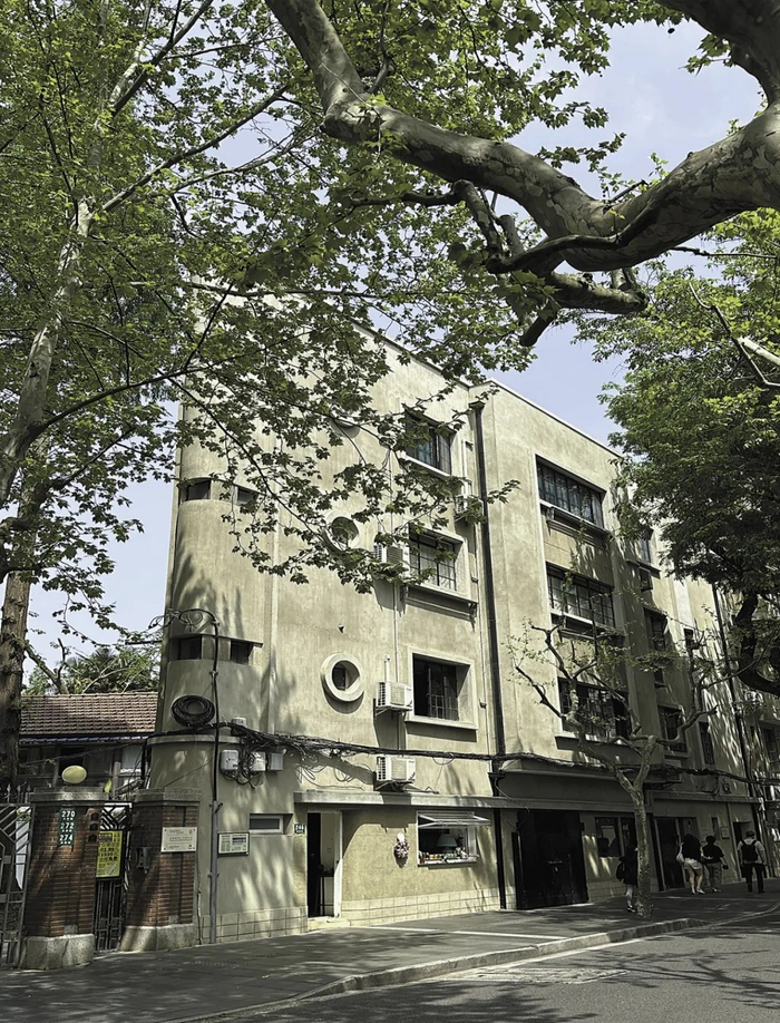 武康路240号开普敦公寓。