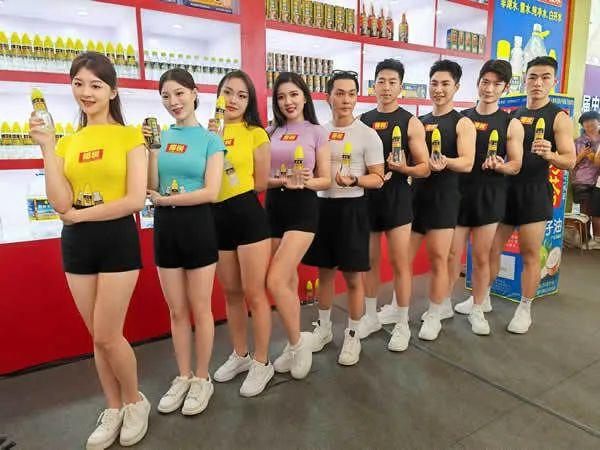 2023年中国第三届消费品博览会，椰树展位人气爆棚 图源：椰树集团官网