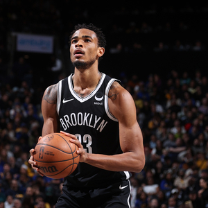 克拉克斯顿内线护筐能力获高度评价