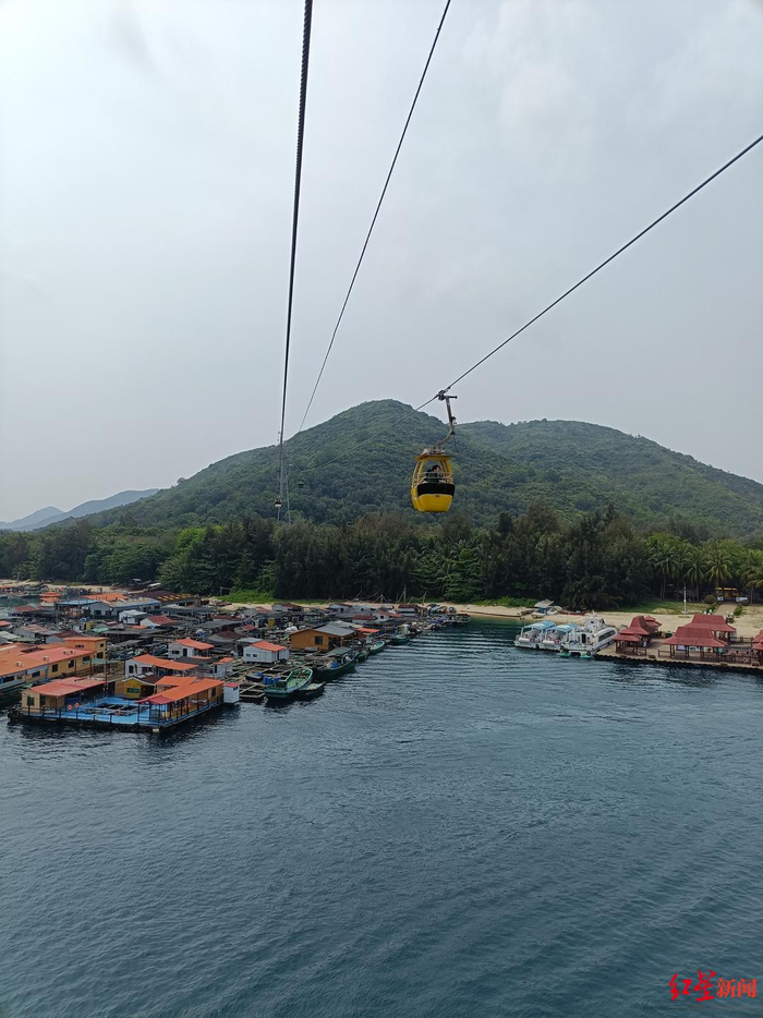 ▲通往南湾猴岛的跨海缆车