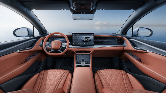 海狮07EV智能座舱高阶版-DiLink 100。 比亚迪供图 华龙网发