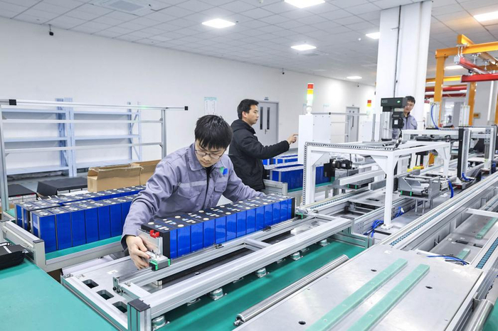 图片来源：新华社