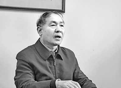     中国科学院院士、成都山地所研究员崔鹏。资料图片