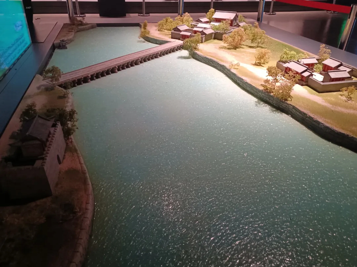 浙东运河博物馆内三江闸模型 图源：“大运河文化公园”微信公众号