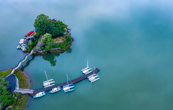 　　鸟瞰龙水湖。活动主办方供图