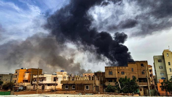 苏丹冲突双方在该国西部地区交火 造成至少7名平民死亡