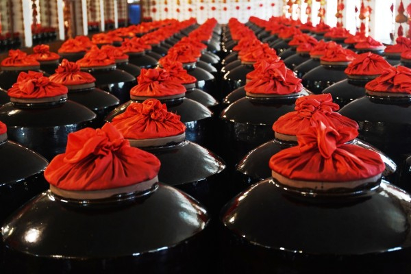 位于清徐县水塔醋业的“国家AAAA级旅游景区”——宝源老醋坊