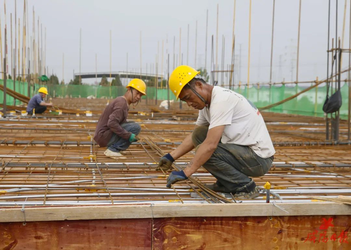 咸阳得利斯食品有限公司二期项目工地。