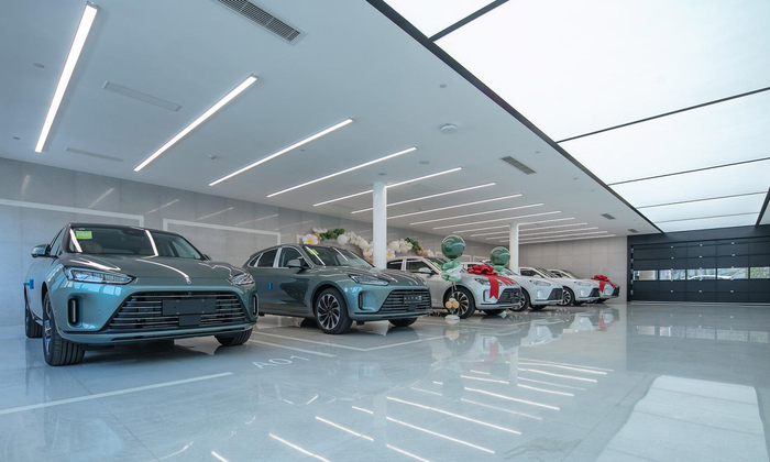 待交付车辆。鸿蒙智行供图 华龙网发