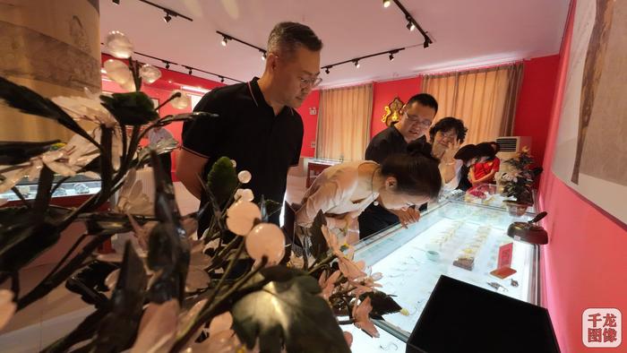 近百件套传统工艺精品集中亮相北京金漆镶嵌艺术博物馆