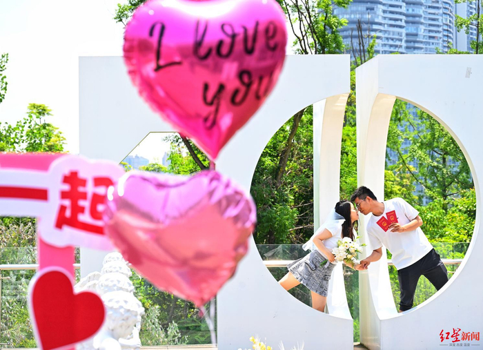 ▲桂溪生态公园婚姻登记处